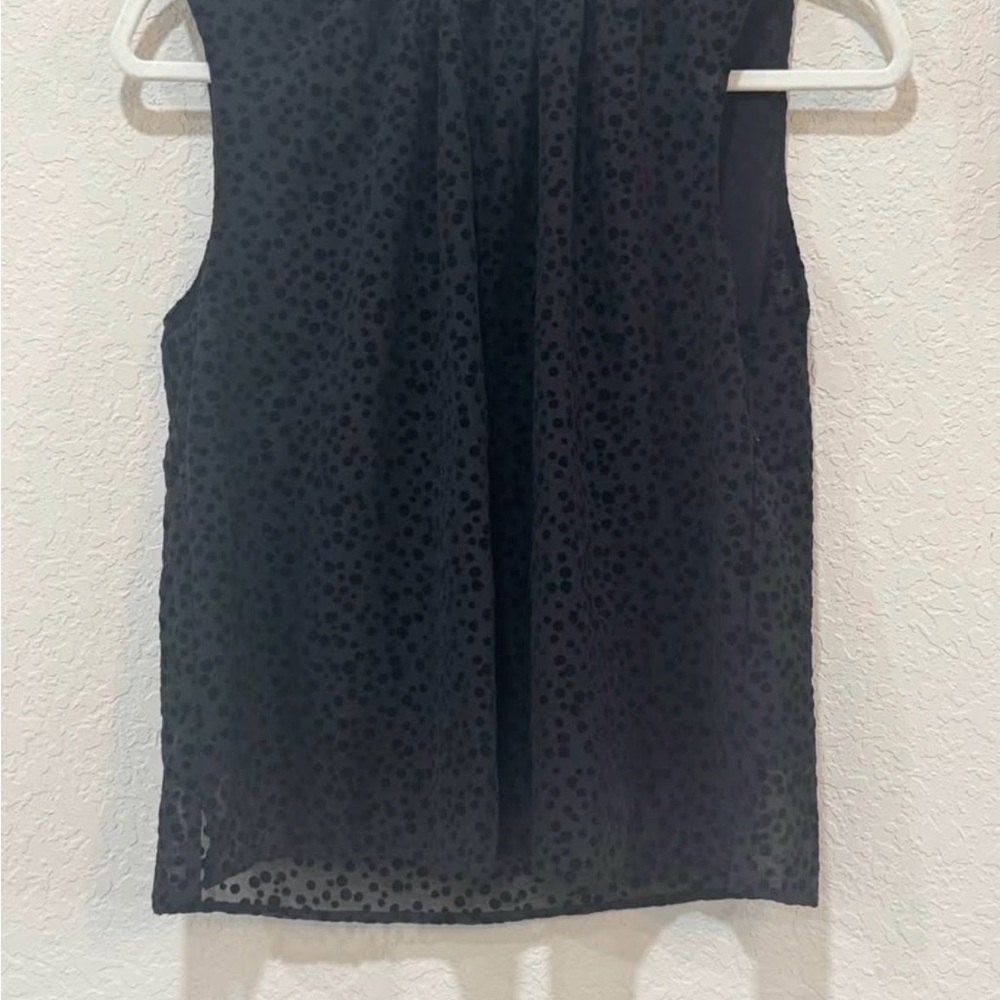 Ann Taylor Black Sleeveless Tank Top